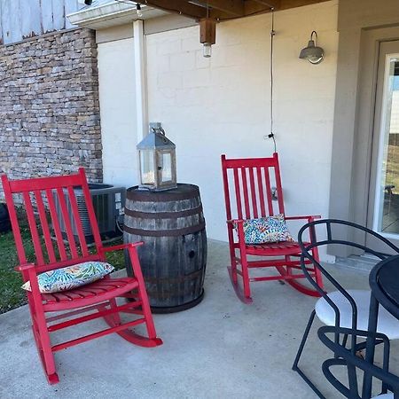Pleasant Valley Farm Dairy Barn Writer'S Retreat Columbia Bagian luar foto