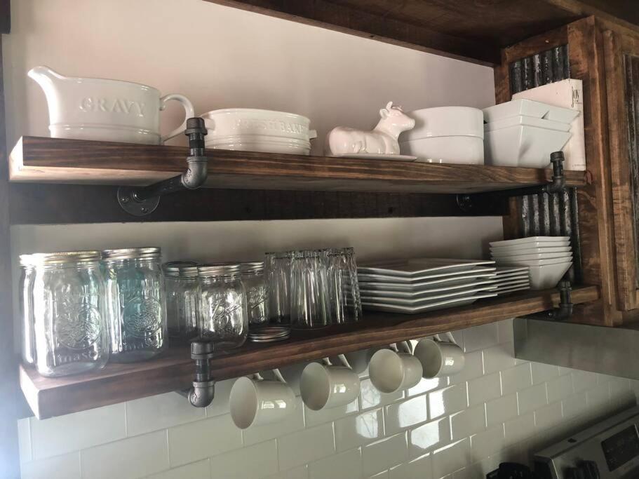 Pleasant Valley Farm Dairy Barn Writer'S Retreat Columbia Bagian luar foto